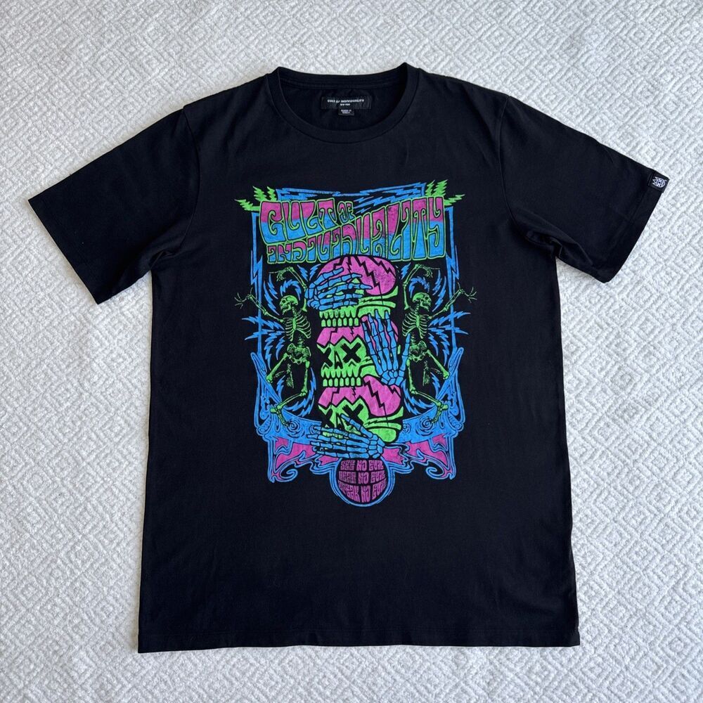 NWOT CULT OF INDIVIDUALITY See Hear Speak Graphic T-Shirt Black Size M